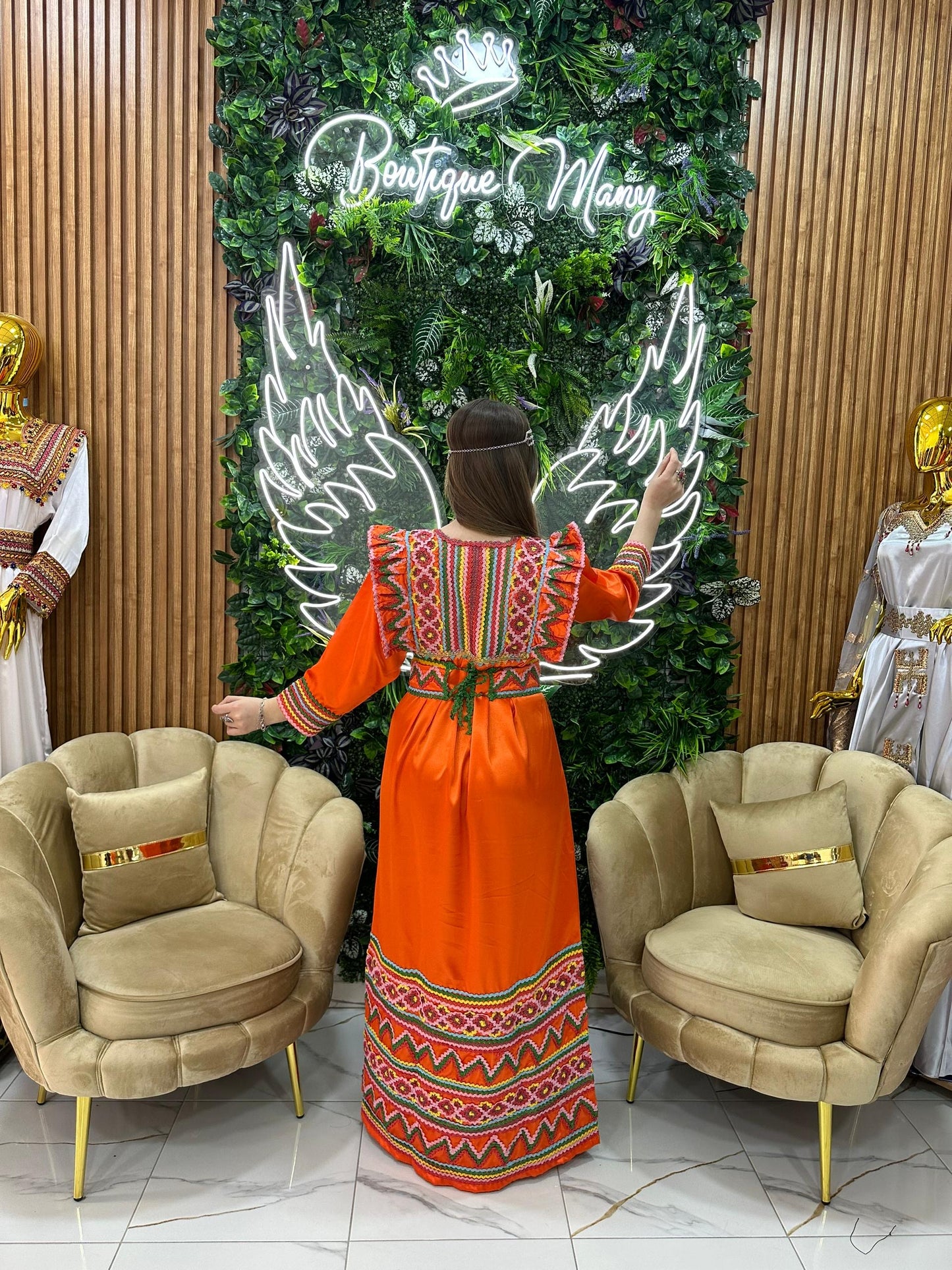 Lila – Robe Kabyle Artisanale Brodée | Élégance & Tradition