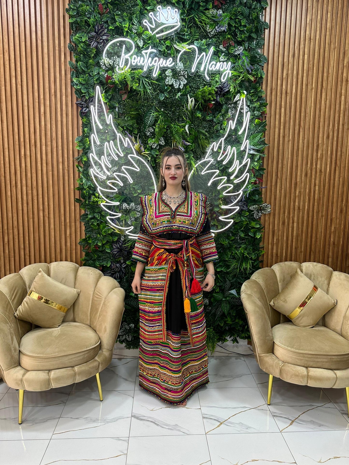 Robe kabyle Thilelli Chargée
