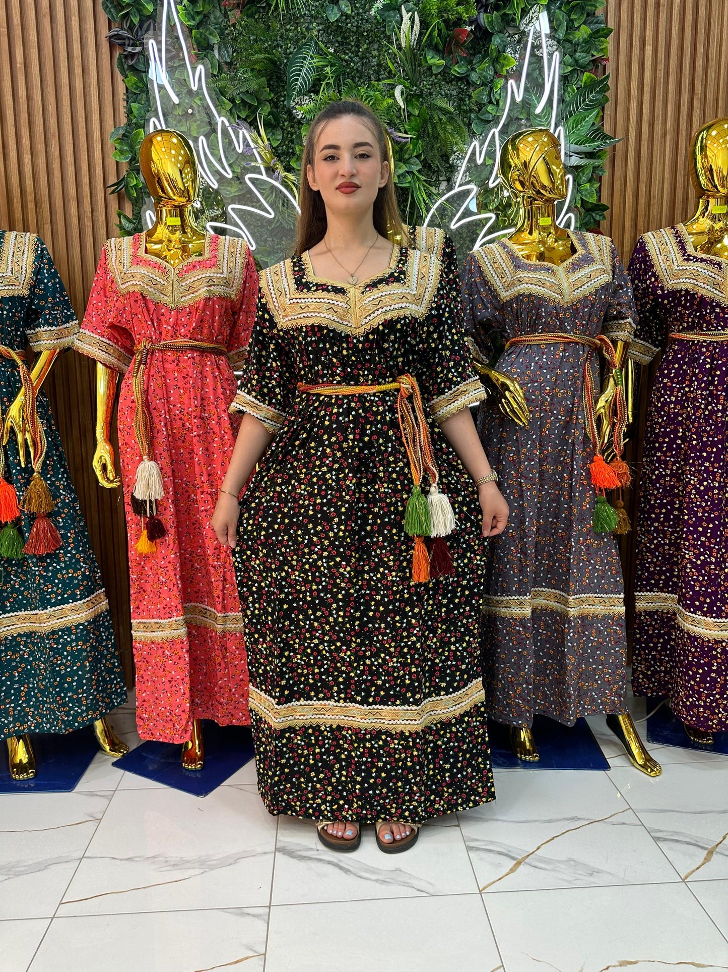 Robe kabyle maison à Fleurs