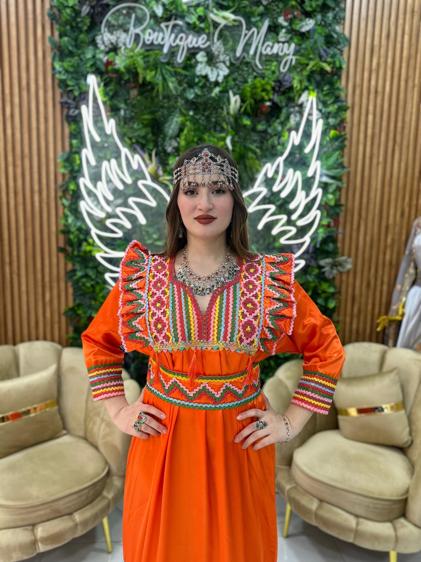 Lila – Robe Kabyle Artisanale Brodée | Élégance & Tradition