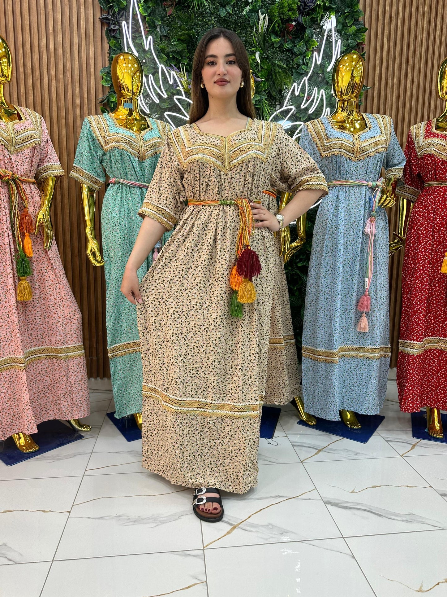 Robe kabyle maison à Fleurs