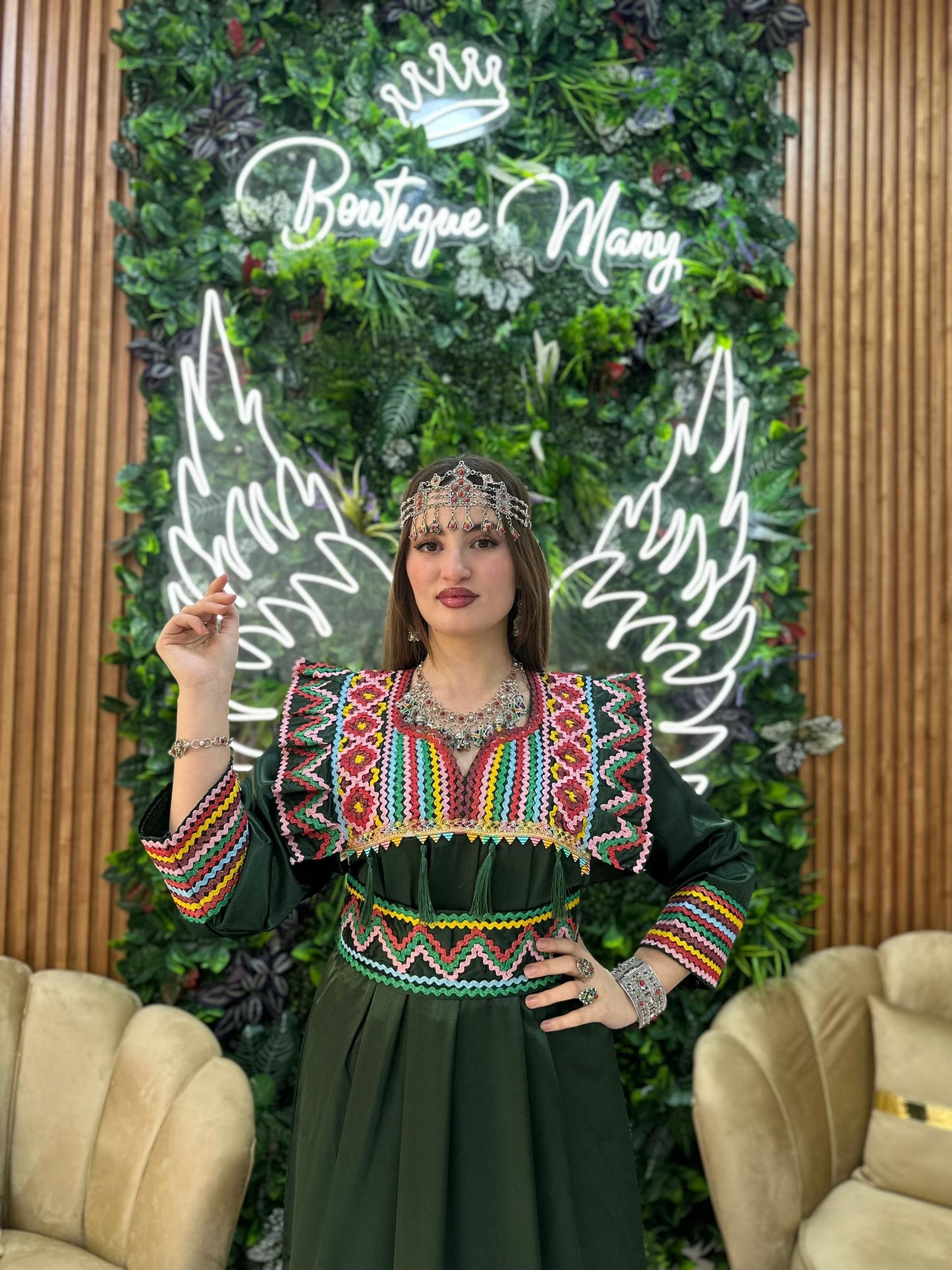 Lila – Robe Kabyle Artisanale Brodée | Élégance & Tradition