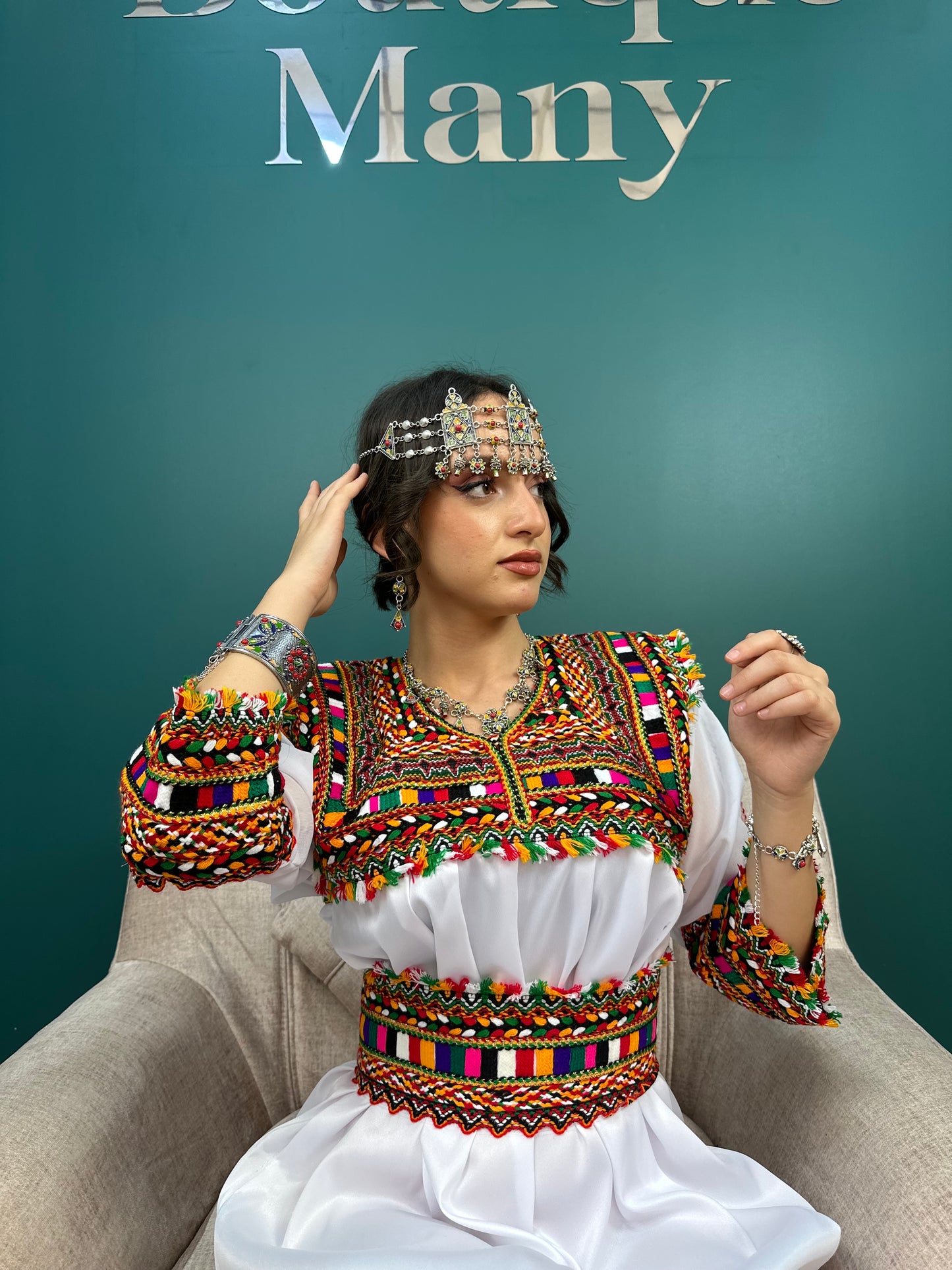Robe kabyle simple Nina blanche