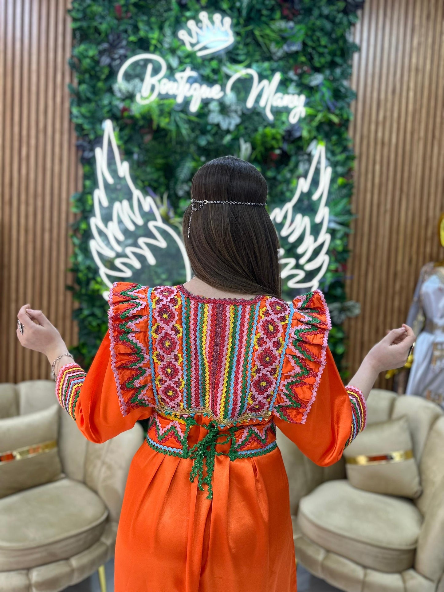 Lila – Robe Kabyle Artisanale Brodée | Élégance & Tradition