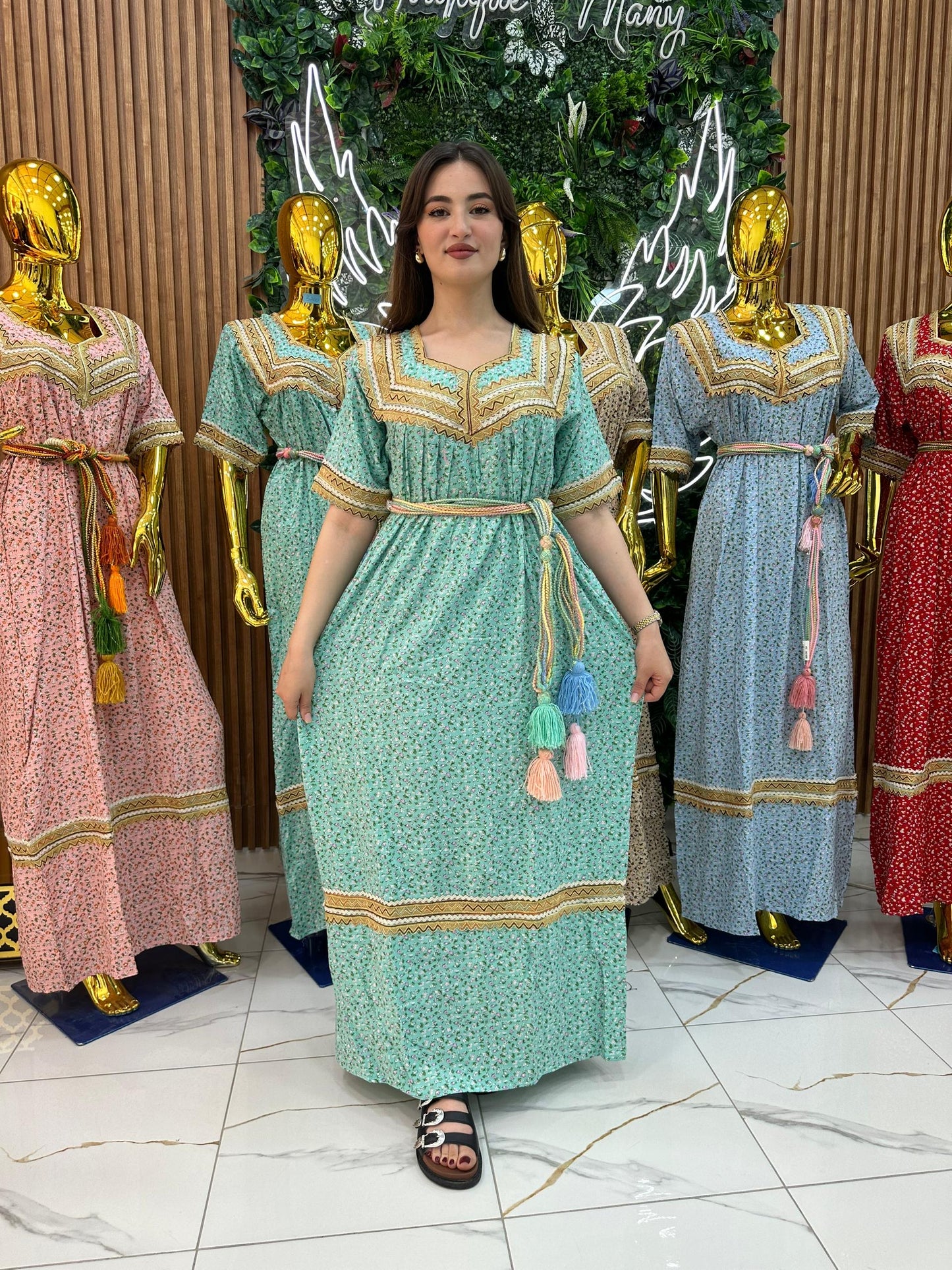 Robe kabyle maison à Fleurs