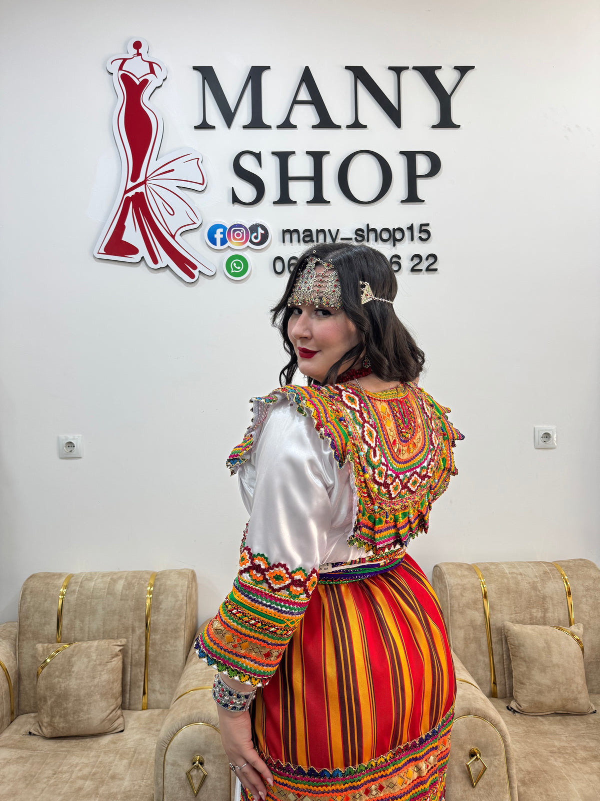 Robe kabyle Sonia avec fouta chargée
