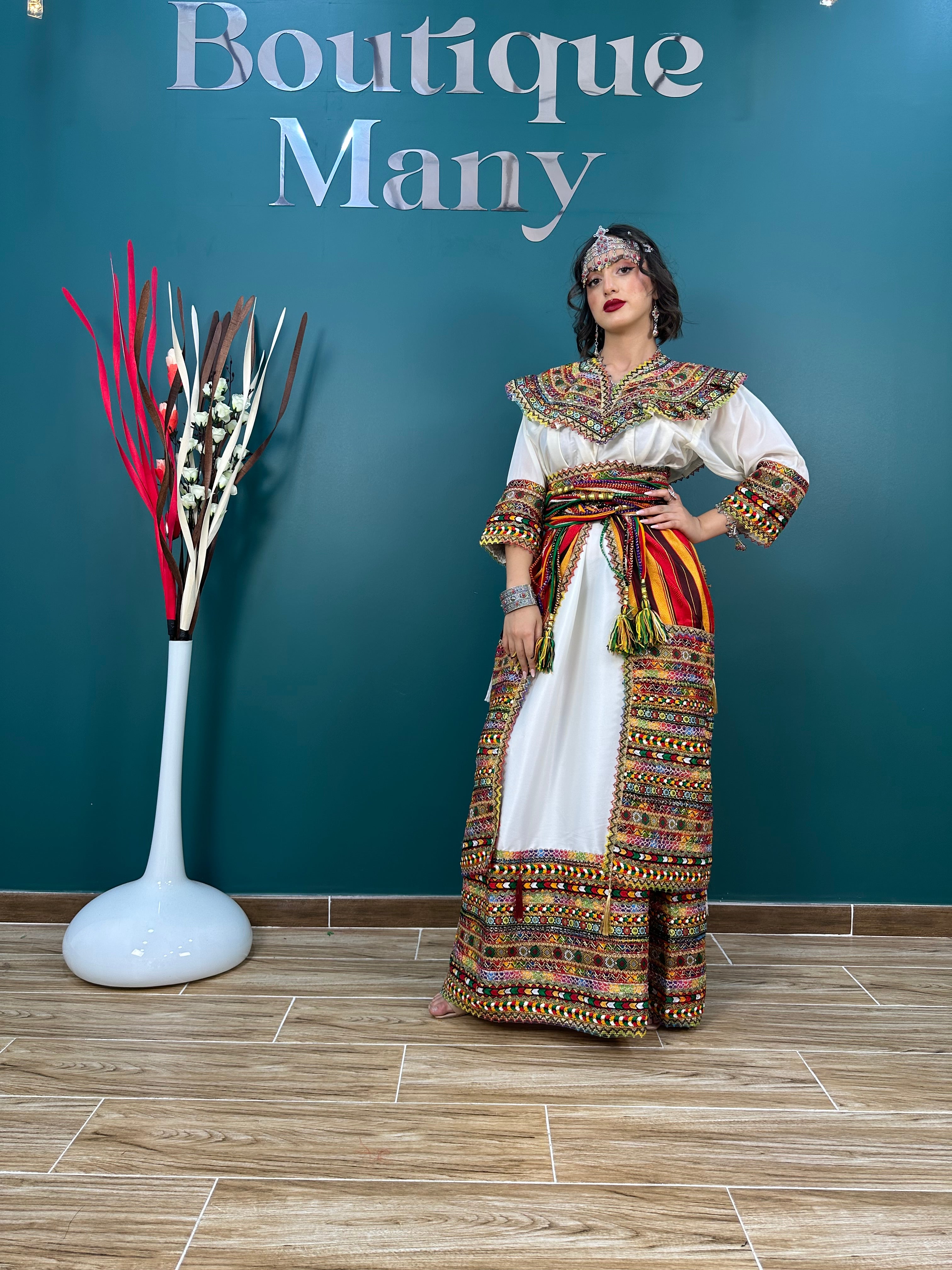 Robe kabyle Thiziri Blanche