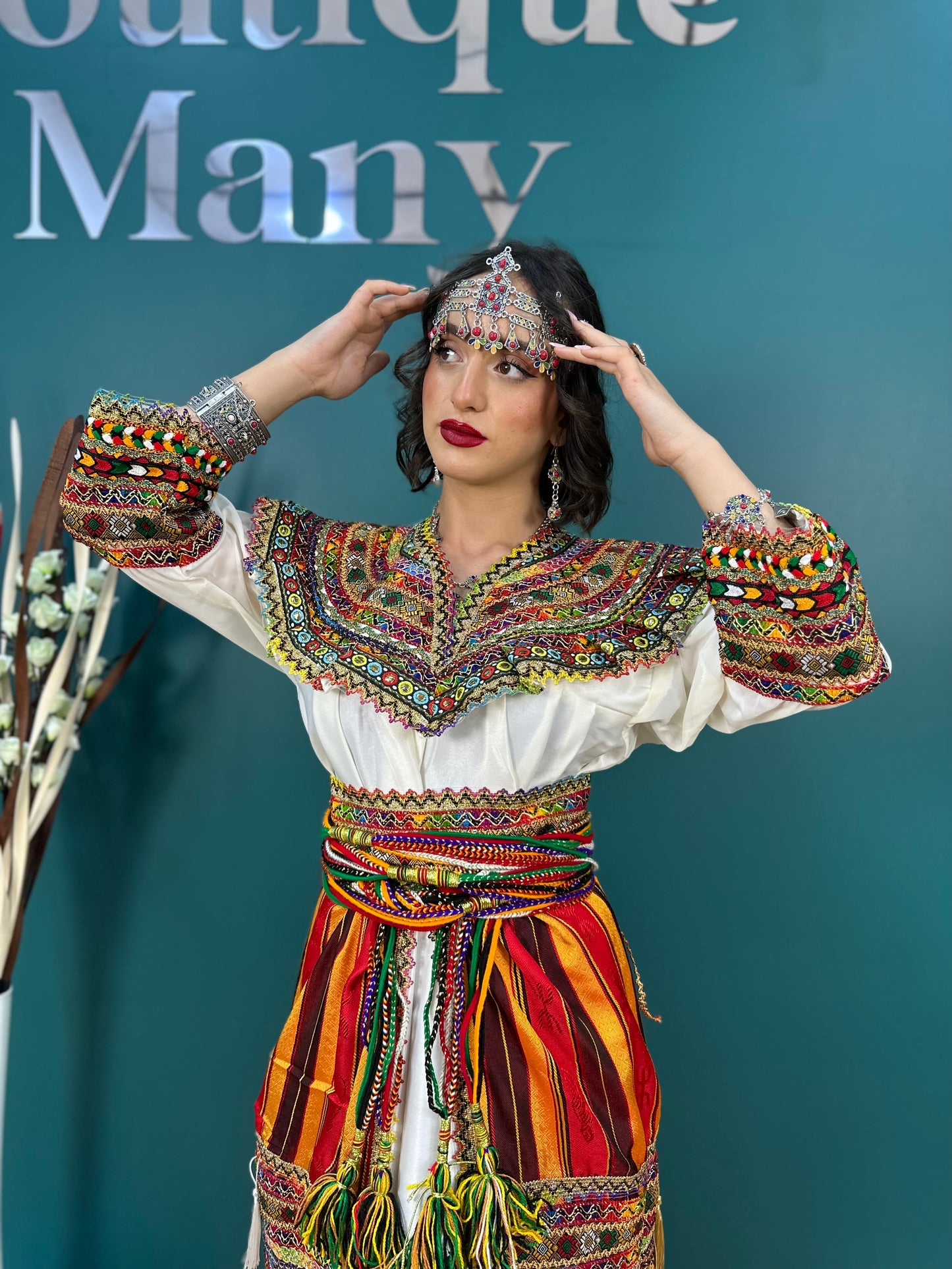 Robe kabyle Thiziri Blanche