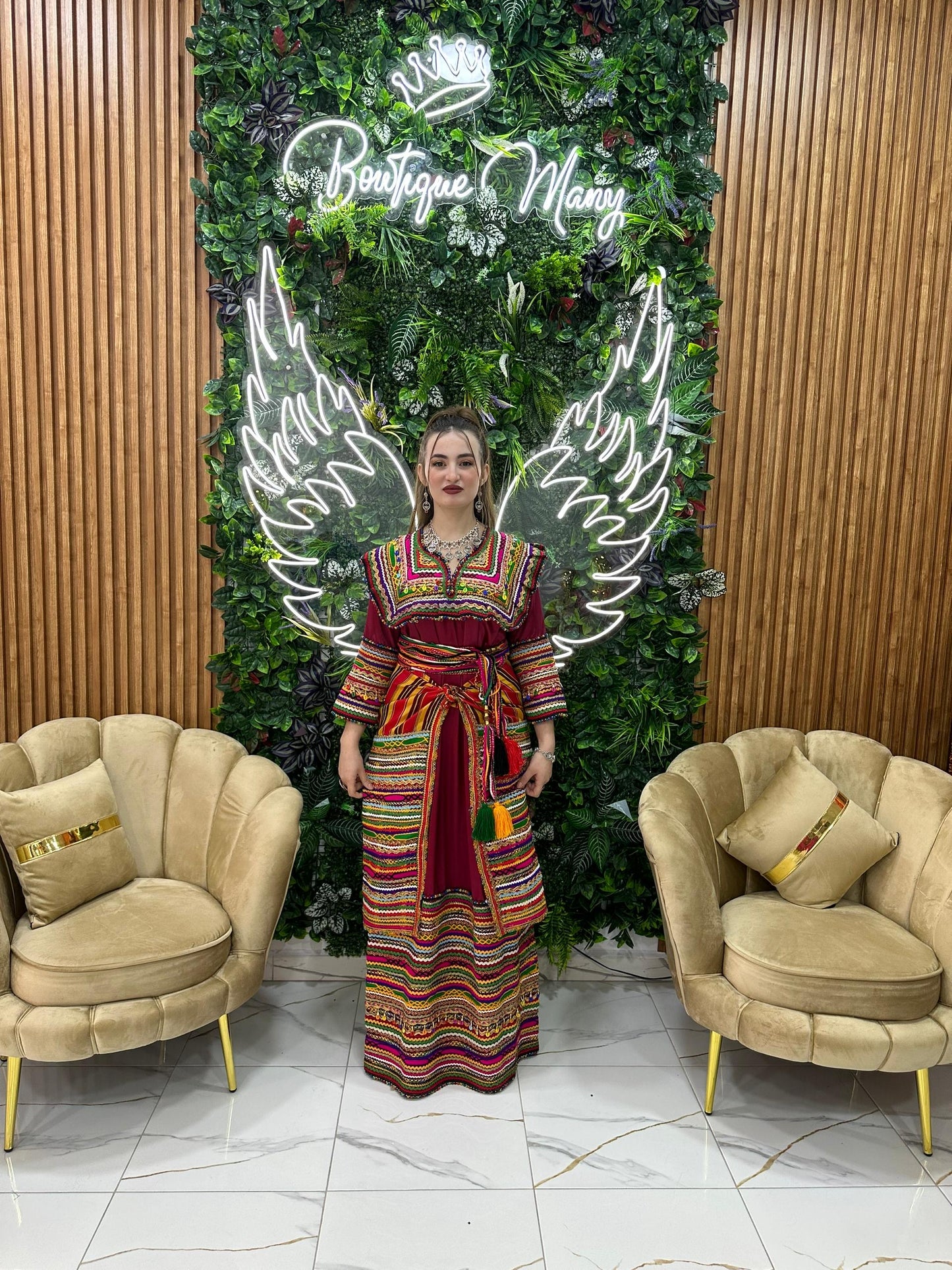 Robe kabyle Thilelli Chargée