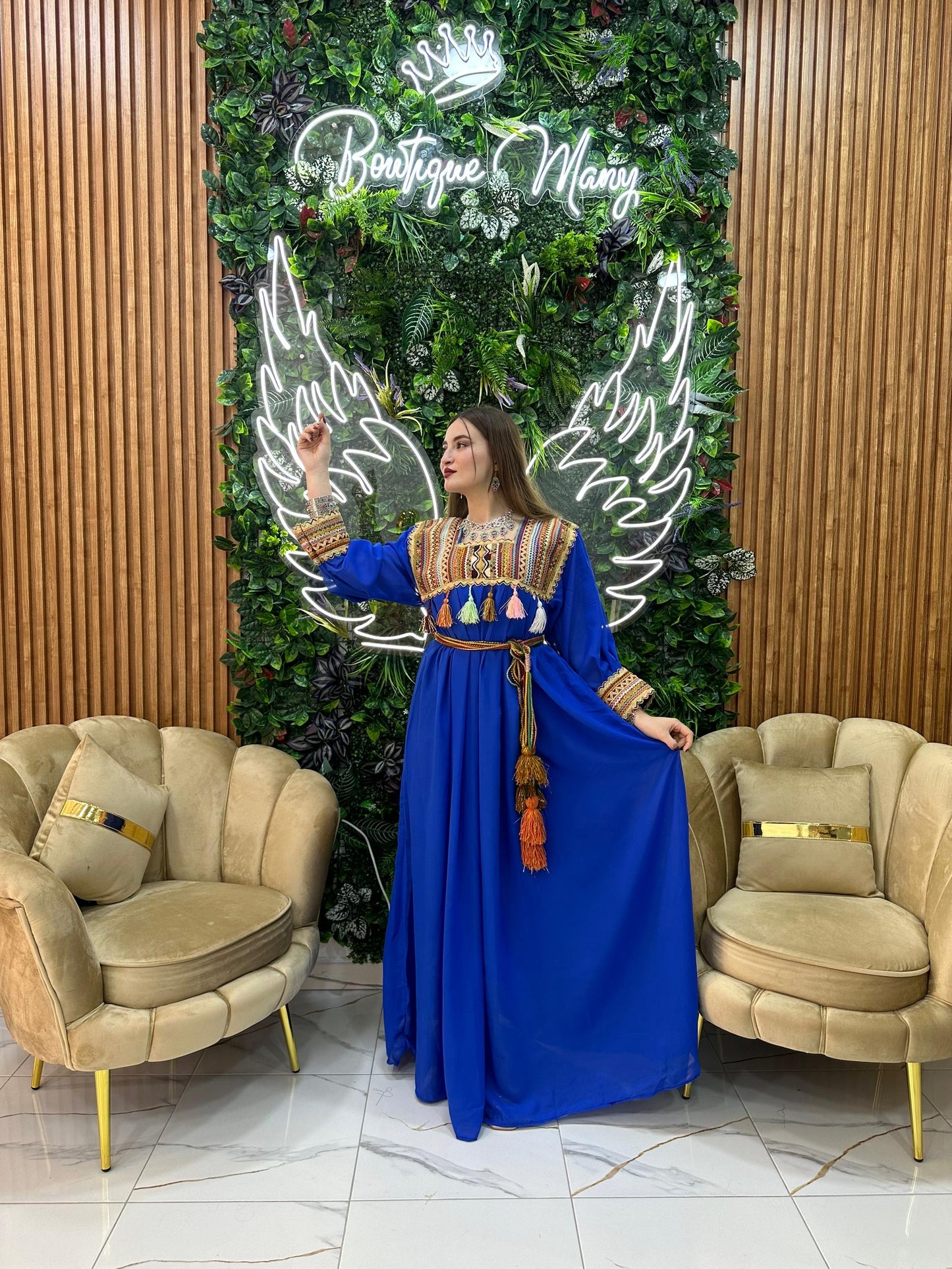 Robe kabyle simple broderie Tinhinane