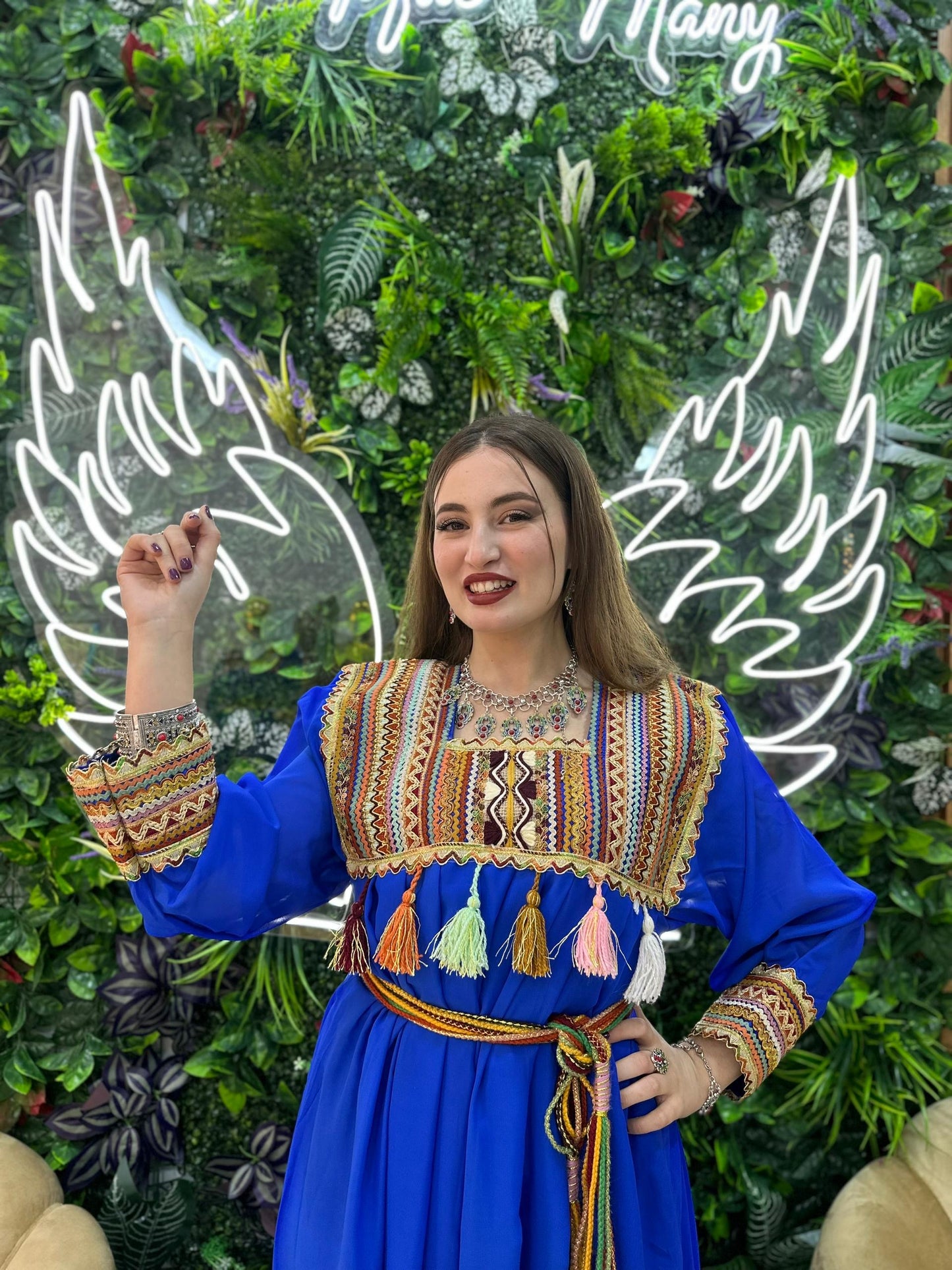 Robe kabyle simple broderie Tinhinane