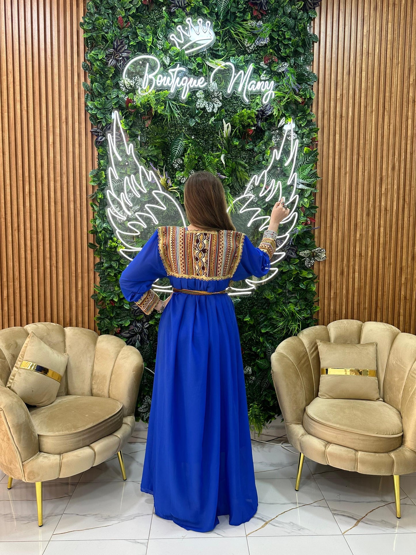 Robe kabyle simple broderie Tinhinane