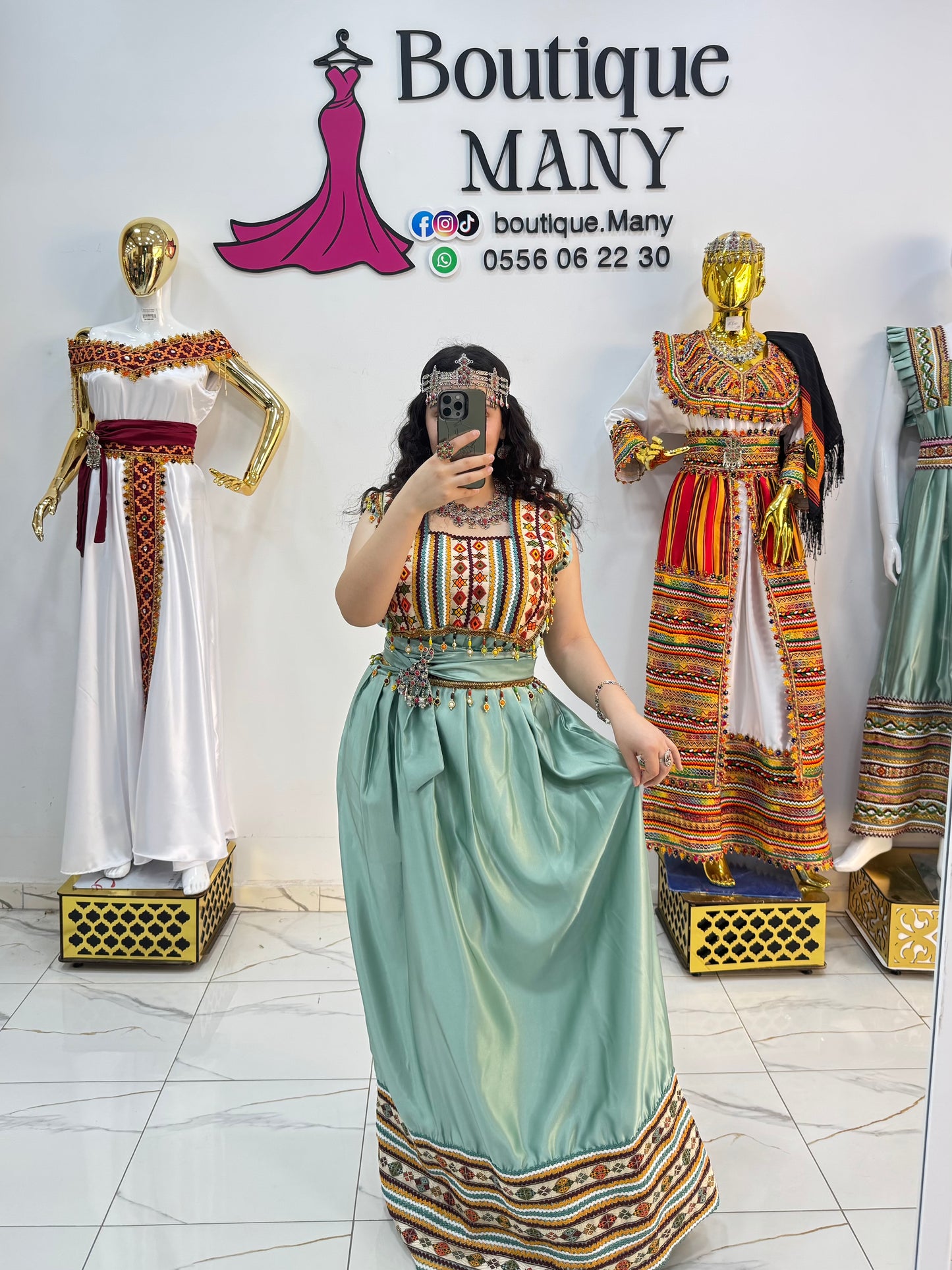 Robe Kabyle Ouardia – Élégance et tradition