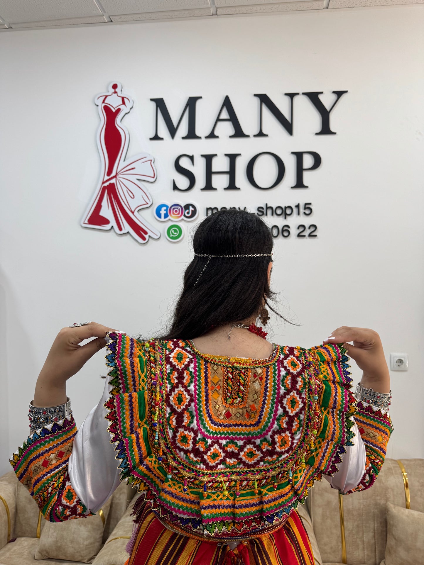 Robe kabyle Sonia avec fouta chargée