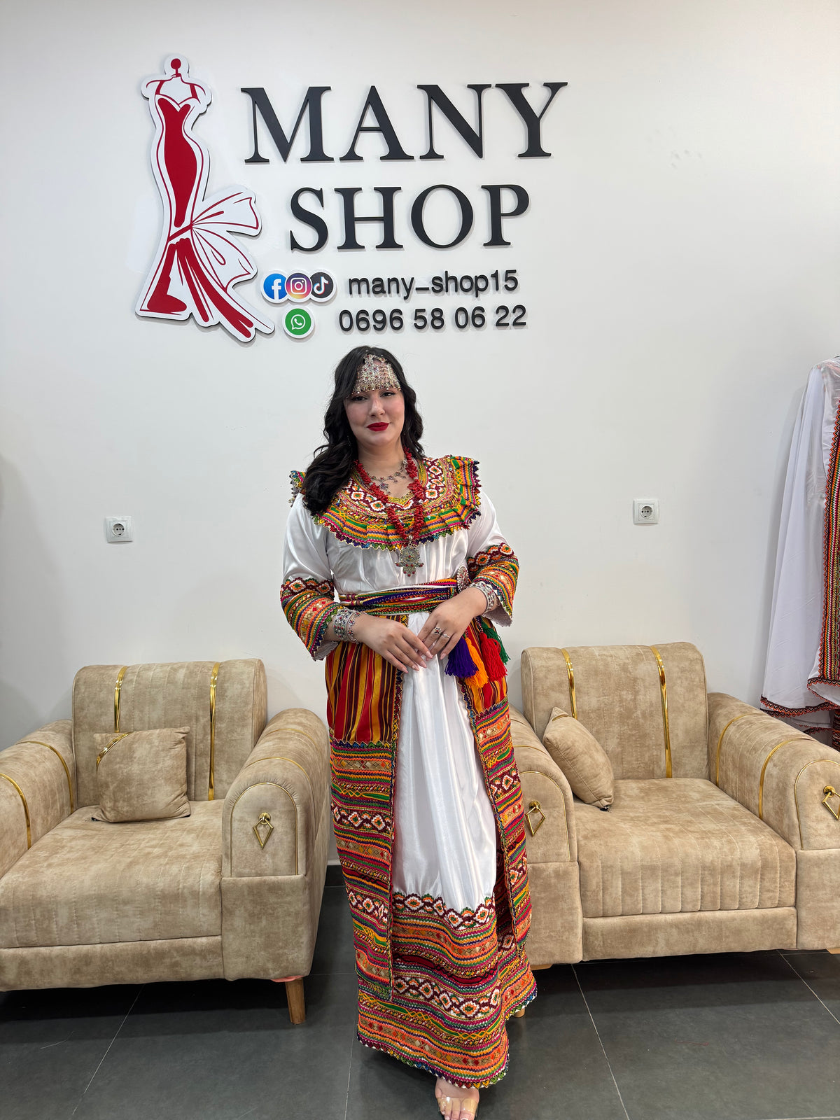 Robe kabyle Sonia avec fouta chargée
