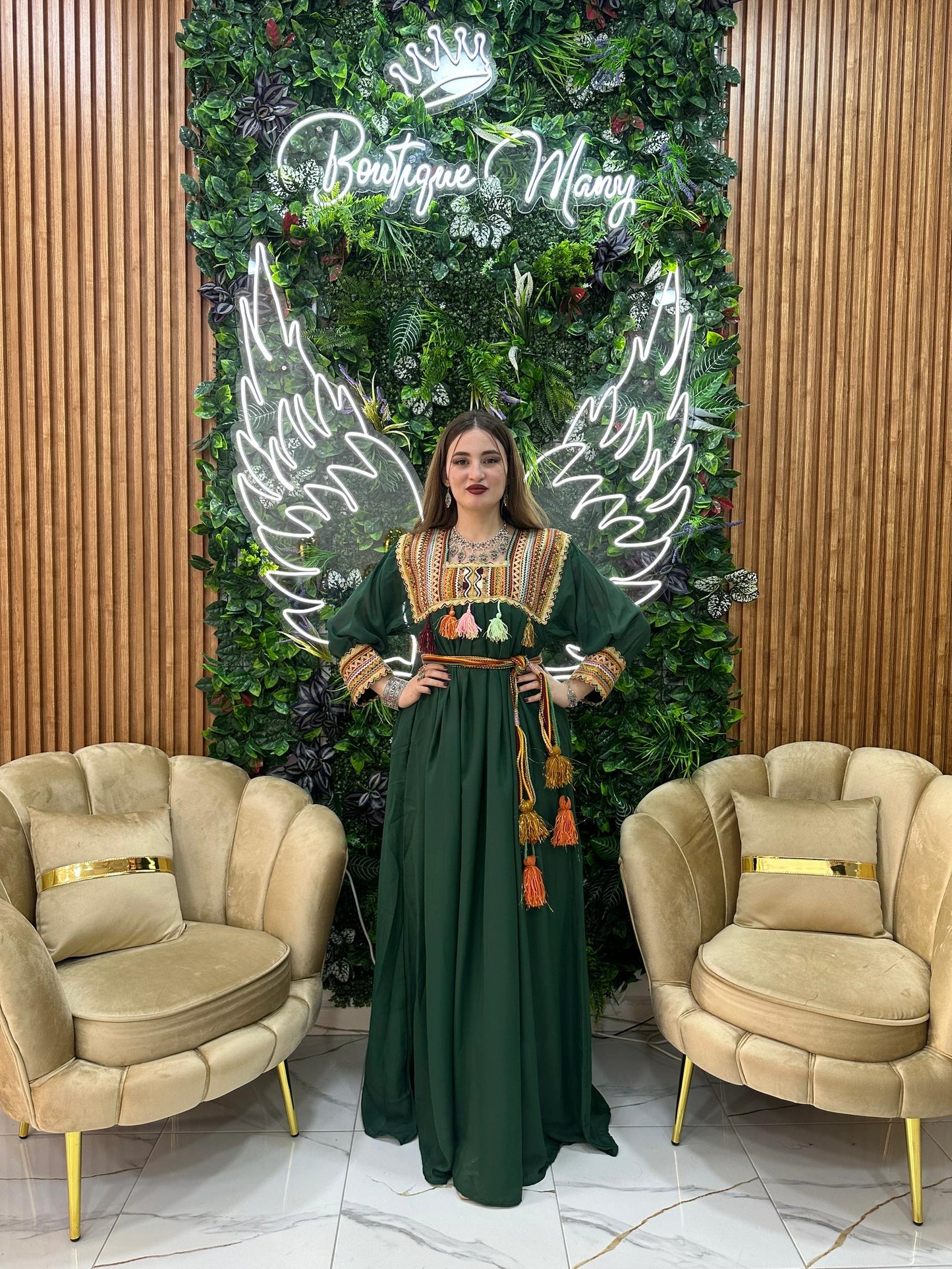 Robe kabyle simple broderie Tinhinane