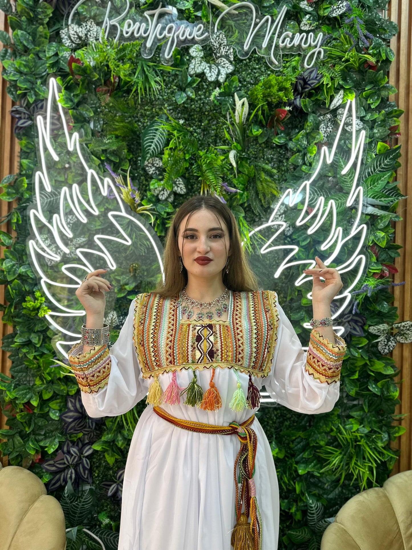 Robe kabyle simple broderie Tinhinane