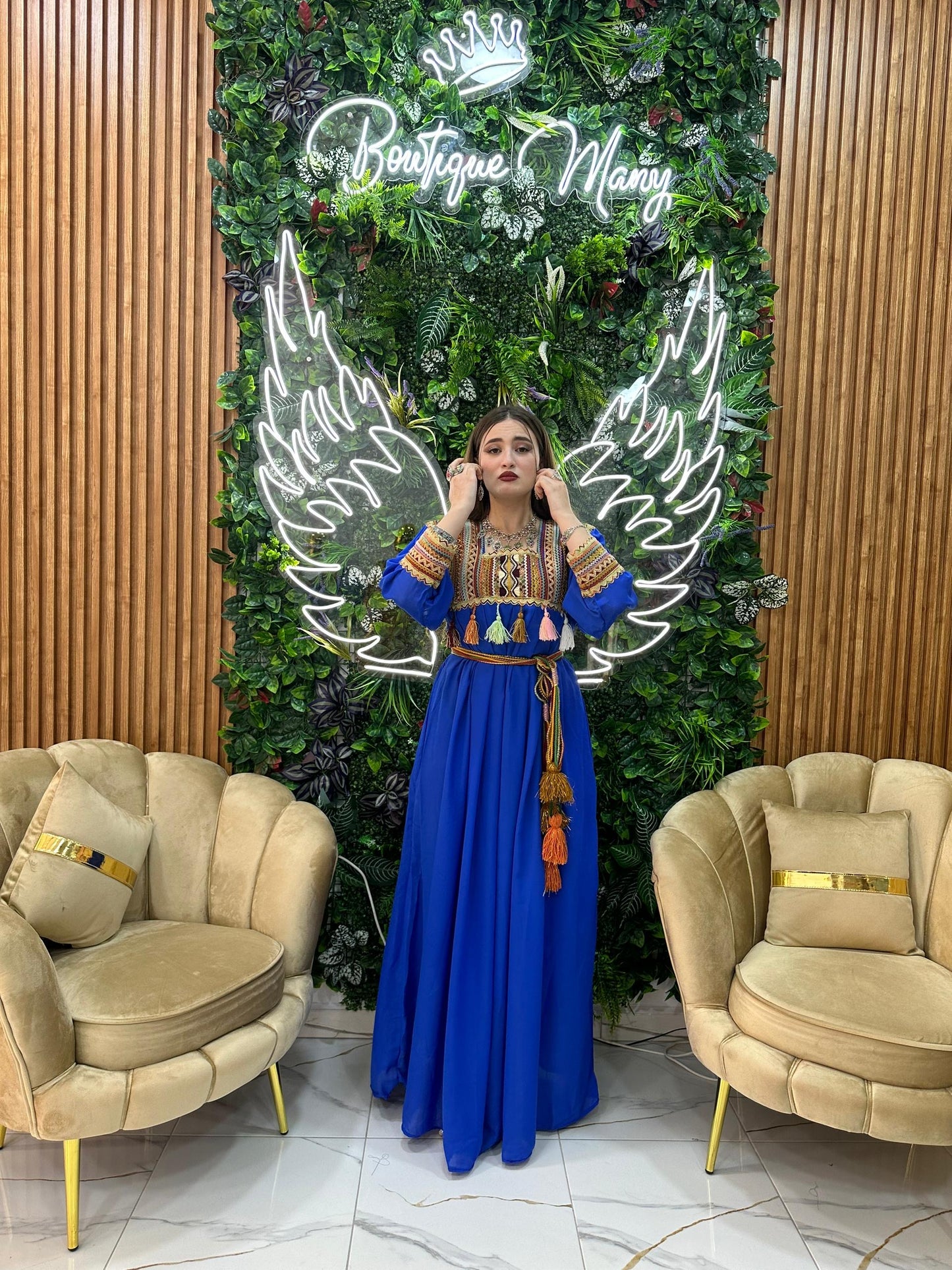 Robe kabyle simple broderie Tinhinane