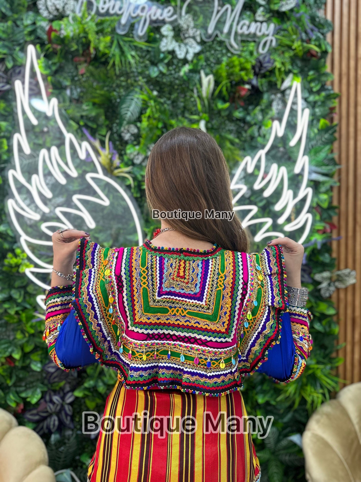 Robe kabyle Thilelli Chargée