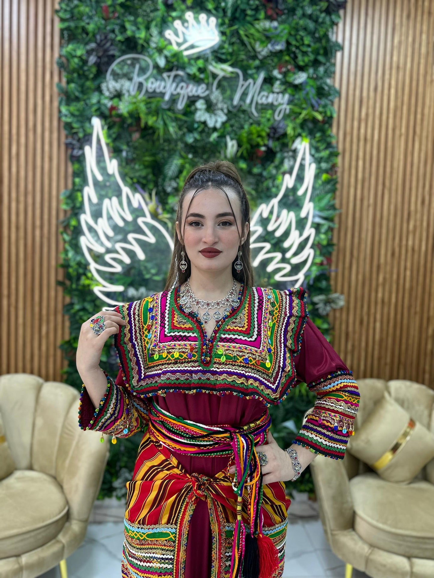 Robe kabyle Thilelli Chargée
